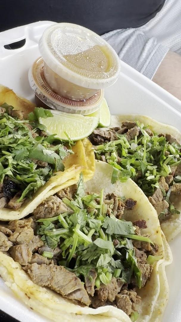 Sol y Luna Cal Mex Food